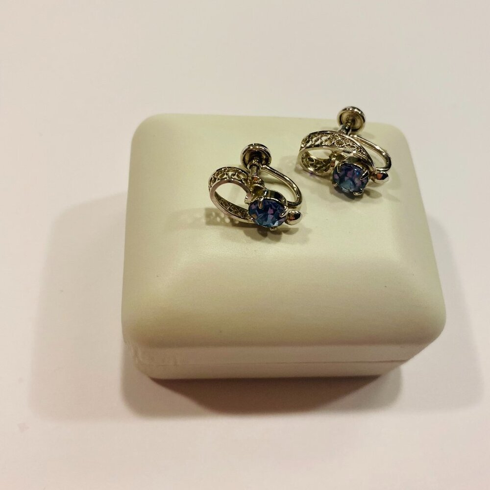 Sorrento Filigree Screw Back Earrings and Necklace Set